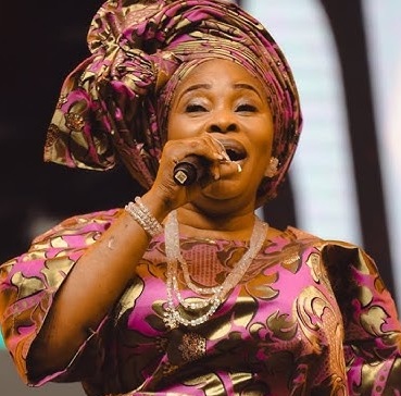 Tope Alabi biography